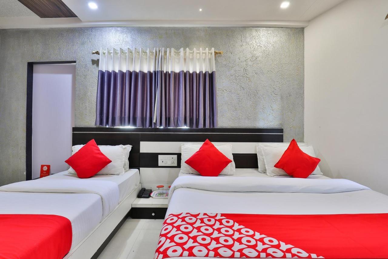 Oyo 18807 Vrajbhoomi Hotel Somnath Luaran gambar