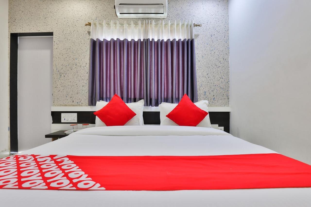 Oyo 18807 Vrajbhoomi Hotel Somnath Luaran gambar